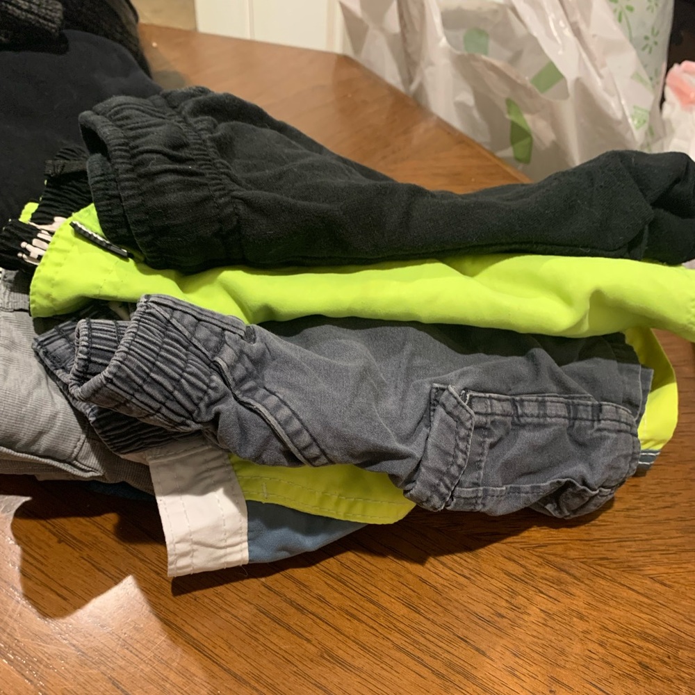 Boys shorts size 2t/24 months